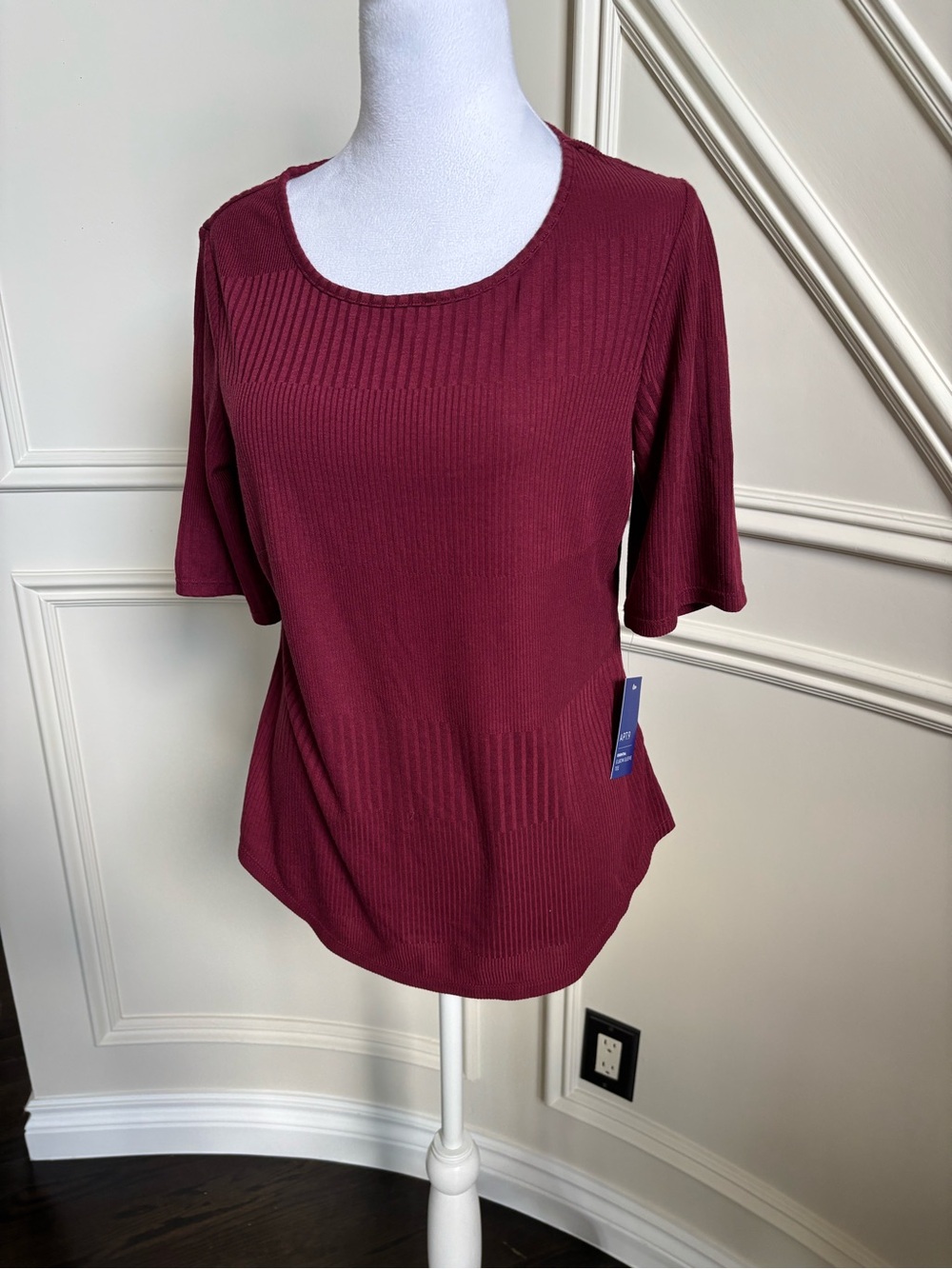 Kohl's Women's Ribbed Short Sleeve Top - Burgundy